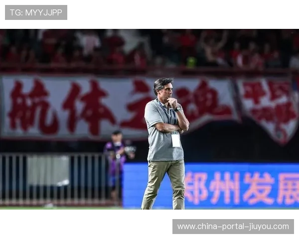 前汉堡中卫拉莫斯加盟中超，德甲防守人才流失引关注